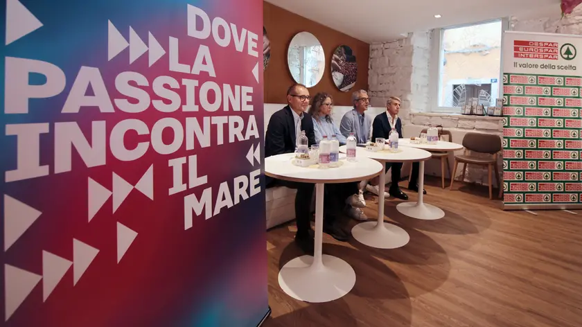 La presentazione dell'iniziativa