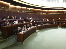 Un momento dei lavori della I Commissione integrata in aula
