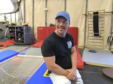 Dandino Tuniziani, il trapezista del Cirque du Soleil che ha inventato il finale di Alegría, lo spettacolo che ha reso la compagnia circense celebre in tutto il mondo. Foto Bruni