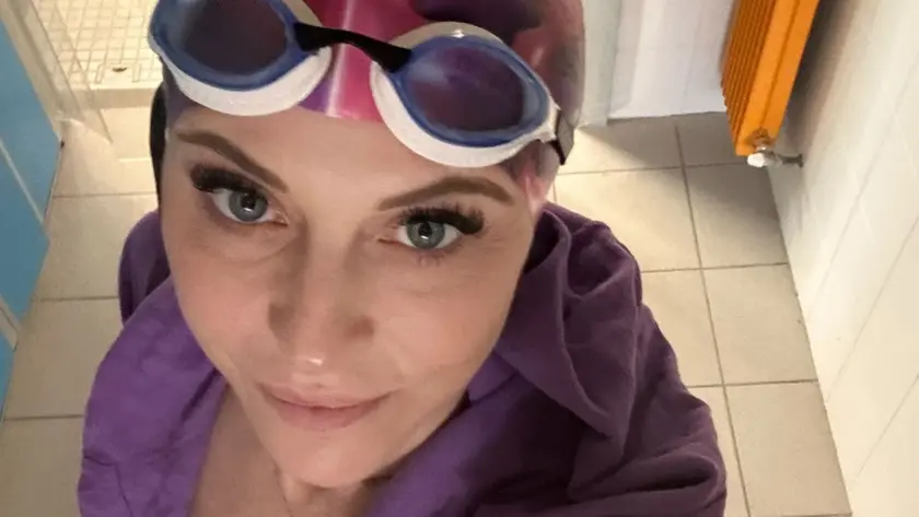 L’imprenditrice Roberta Vittori prima di entrare in piscina