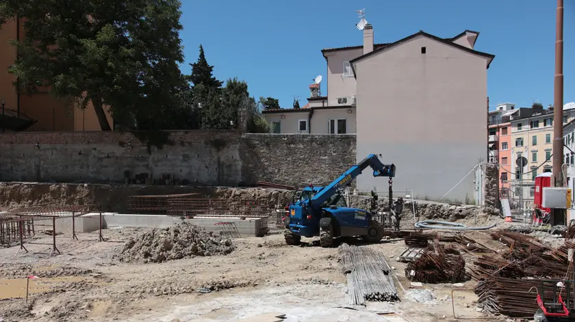 Il cantiere di via Frausin (Lasorte)