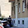 La polizia scientifica in via del Verrocchio dove vive Visintin (Foto Andrea Lasorte)