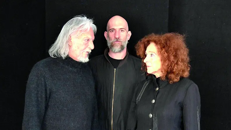 I protagonisti di The Other Side, la commedia in scena oggi al Mittelfest di Cividale