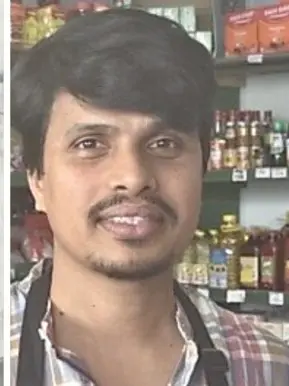 A sinistra Julienne Essassa, a destra Saifur Rahman, in centro La pokeria Yummy House
