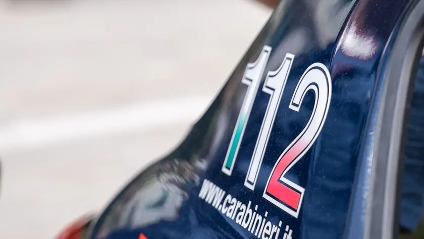 Una volante dei carabinieri