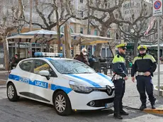 Controlli in piazza Garibaldi (Silvano)