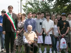 Candotto il 2 giugno durante la consegna della Costituzione ai diciottenni