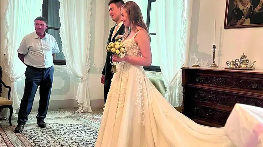 Nadiia e Grygoriy, 27enni ucraini durante la cerimonia