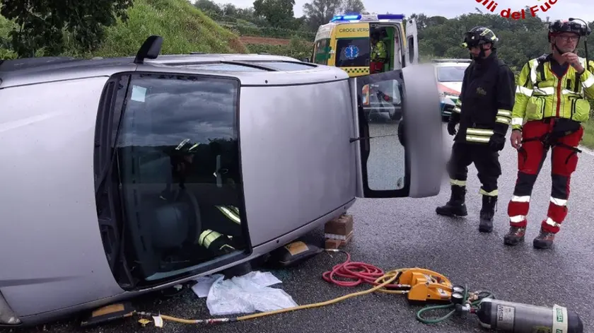 L'auto cappottata a Cormons
