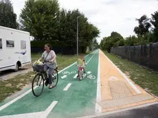Un punto della futura ciclabile e il tratto già esistente Katia Bonaventura