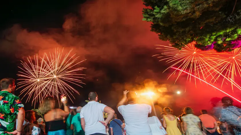 Fuochi d'artificio a Grado per Ferragosto (Bonaventura)