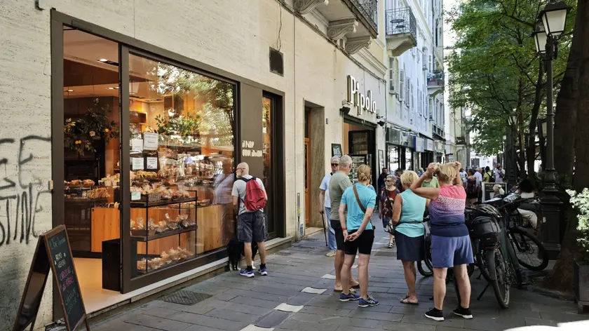 Il Pane quotidiano domenica mattina in Viale a Trieste. Foto Lasorte