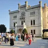 Il Castello di Miramare visto dal parco. Foto Lasorte