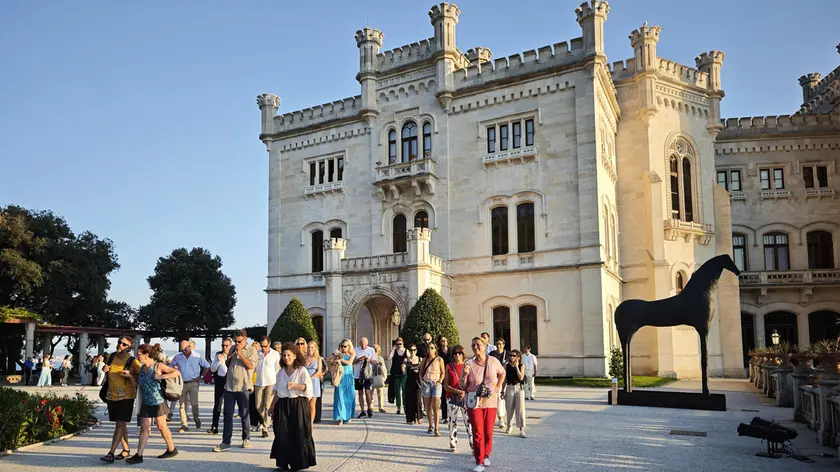 Il Castello di Miramare visto dal parco. Foto Lasorte