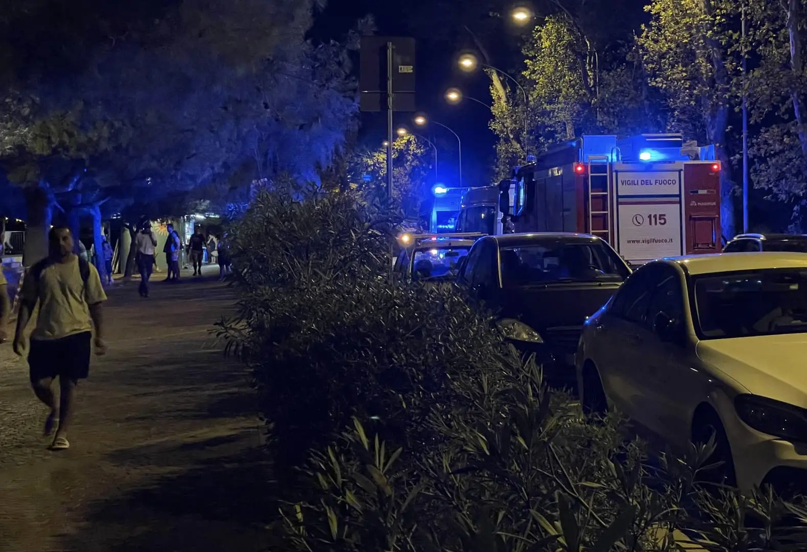 L'intervento di soccorso. Foto Lasorte