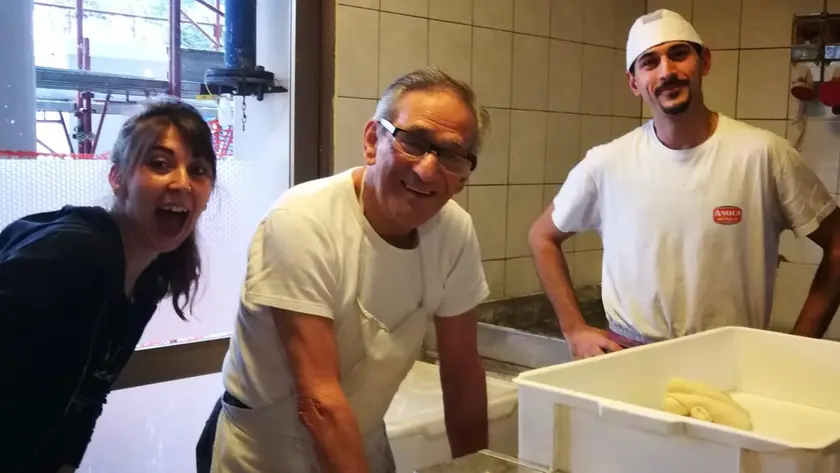Franco Anastasio tra il nipote Davide e la sua compagna Ivana