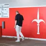 Il dg della Triestina Alex Menta nel garage dello stadio Rocco. Foto Lasorte