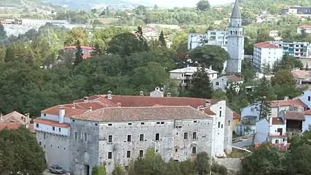 Una veduta della città di Pisino in una foto d'archivio