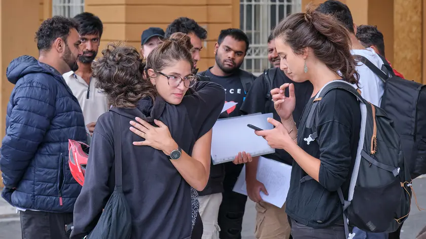 Alcune volontarie delle associazioni in Porto Vecchio (Silvano)
