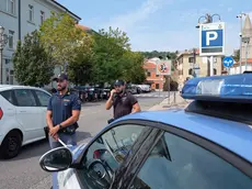 I controlli della Polizia di Stato in centro a Muggia Foto Silvano