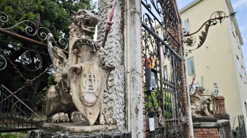 Casa Mislej in via di Giarizzole (fotoservizio Andrea Lasorte)