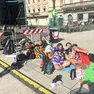 Le fan di Luchè arrivate sotto il palco alle 4 del mattino