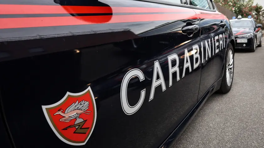 Una volante dei carabinieri in una foto di repertorio