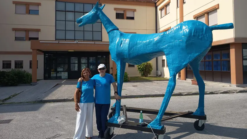 Tiziana Tomasoni e Claudio Cossi, con Marco Cavallo