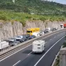 La fila di Tir al Lisert