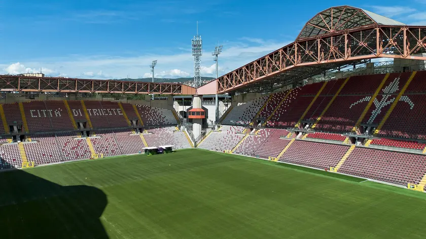 Sugli spalti del Rocco dovrebbero essere presenti poche centinaia di tifosi (Foto Massimo Silvano)