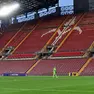 Lo stadio Rocco desolatamente vuoto (Bruni)