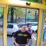 La donna e uno dei due uomini che hanno mangiato a sbafo al Sushi Shiro di Vittorio la settimana scorsa