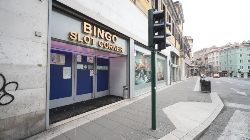 La sala bingo di piazza Goldoni (Lasorte)
