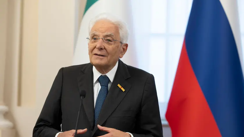L'intervento di Mattarella nel corso della visita ufficiale a Lubiana (Ansa)
