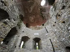 All’interno delle mura di Tor Cucherna (Lasorte)