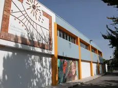 L'esterno della scuola Randaccio, appena inaugurata (Bonaventura)