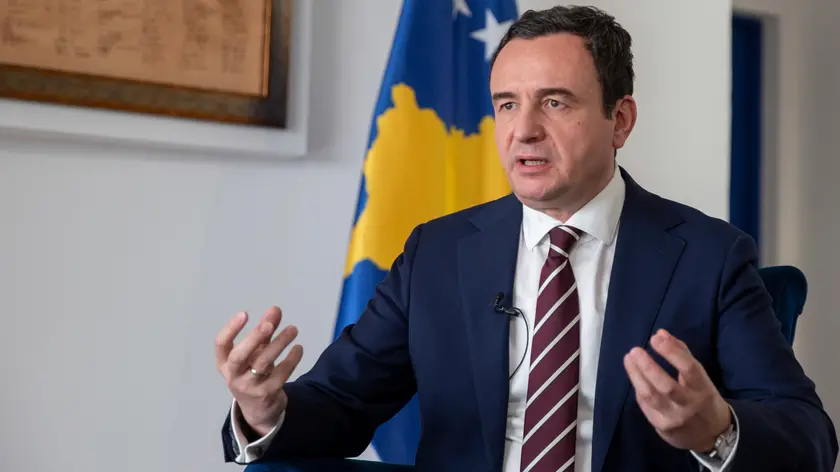 Il primo ministro del Kosovo Albin Kurti (LaPresse)