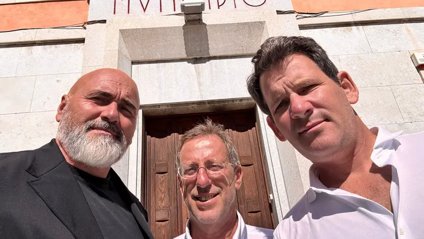 L'ad Sebastiano Stella, il sindaco Paolo Polidori e Olivier Centner