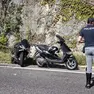 I mezzi coinvolti nell'incidente. Foto Lasorte
