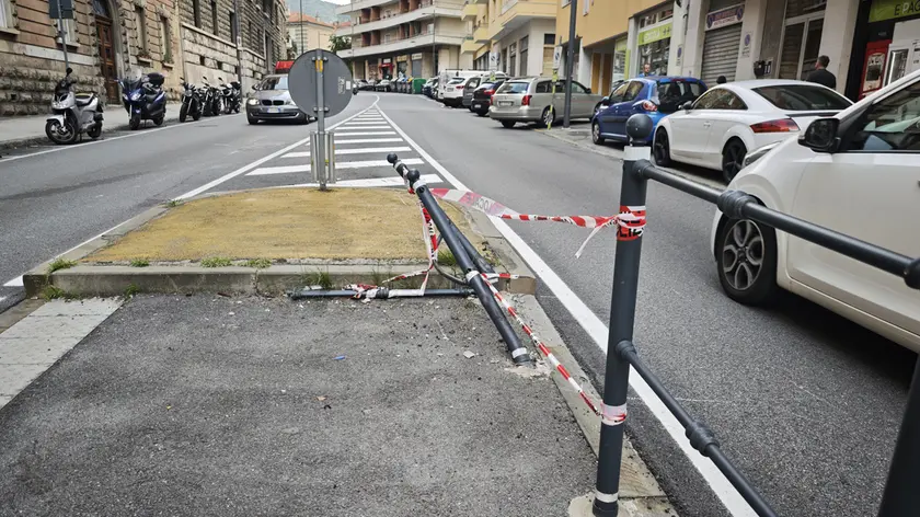 L’isola pedonale di via Fabio Severo teatro di un mortale Foto Lasorte