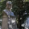 Il busto di Hortis (Silvano)
