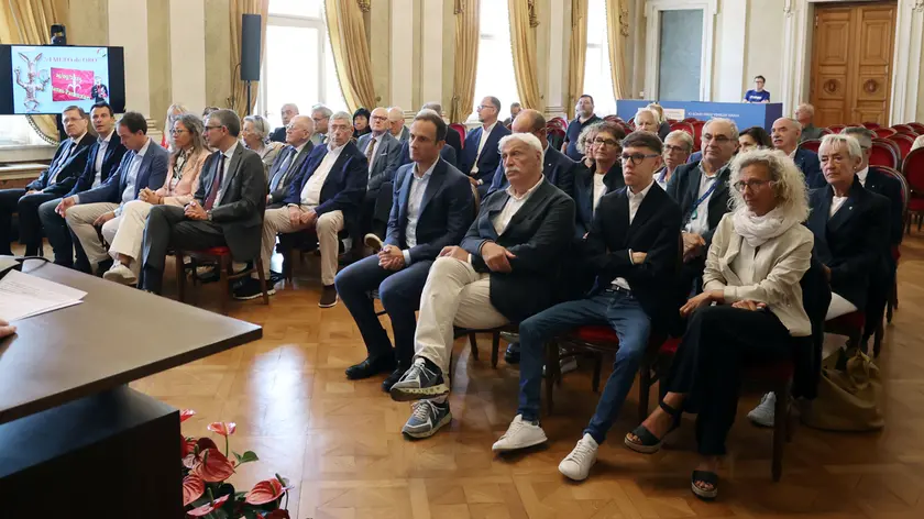 La cerimonia di consegna del premio (Lasorte)