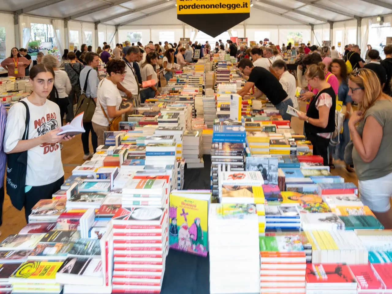 Stand pieni e posti esauriti agli eventi di pordenonelegge