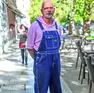 Il traduttore e interprete Peter Szabo in corso Italia. Foto Tibaldi