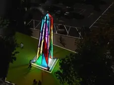 Un rendering dell’obelisco che verrà inaugurato nella serata di sabato 18 ottobre