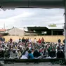 L’ultimo Ramdan in città, qui una parte della comunità islamica in preghiera all’ex Hardi, non più agibile per il culto collettivo Bonaventura