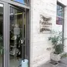 Il salone di acconciature in Corso. Foto Bonaventura