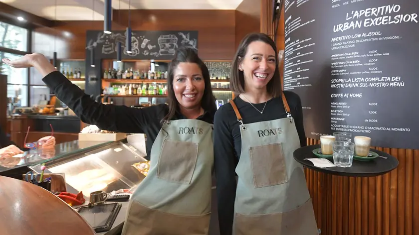 Il caffè Excelsior compie oggi 100 anni e non li dimostra Foto Bruni