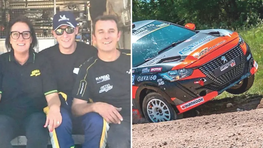 A sinistra, Matteo Doretto tra mamma Barbara e papà Michele, a destra la Peugeot 208 del giovane pilota