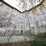 Il condominio in cui sono stati trovati i due giovani accoltellati (Lasorte)